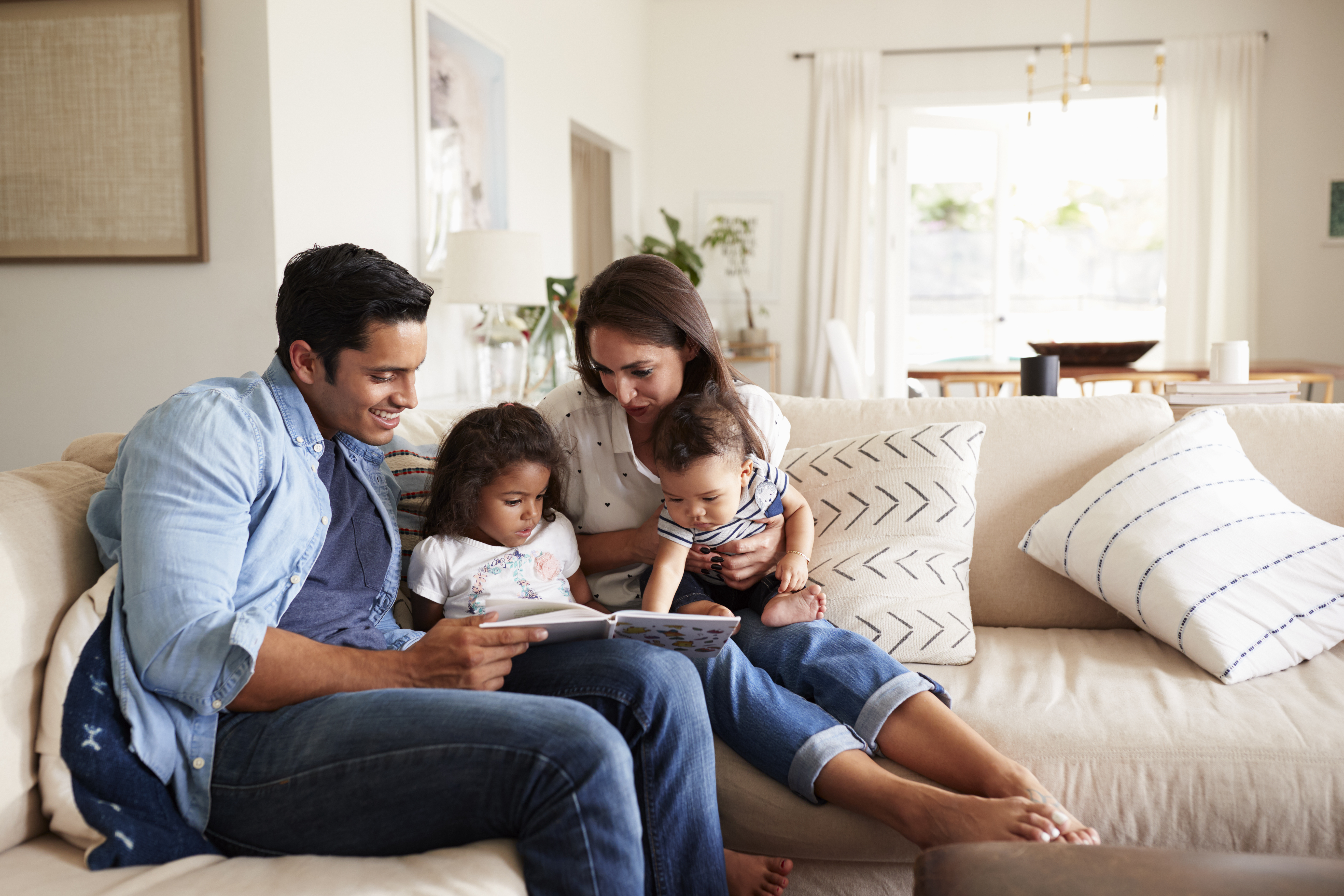 Hispanic Family Reading